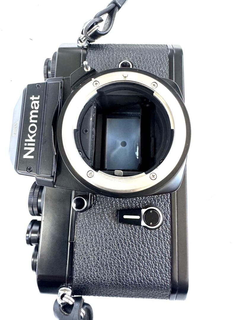 ニコンNikomat ELブラックフィルムカメラ