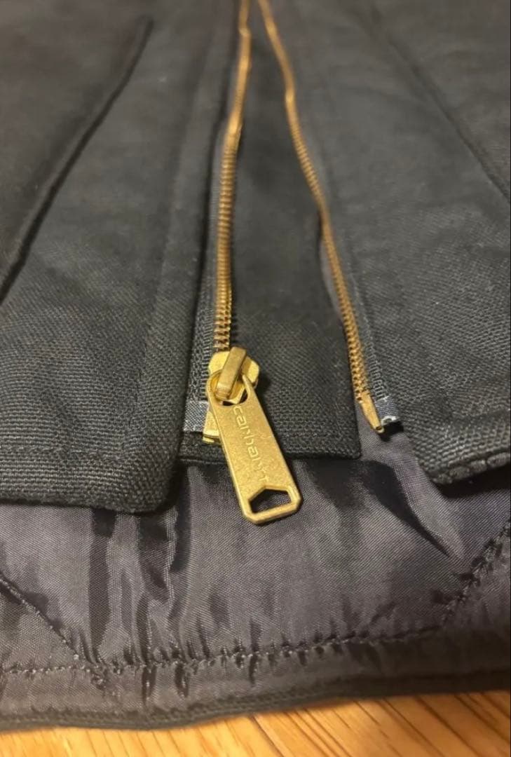 か*ん様 Carhartt ダックダウンベストV01 ブラックXL 美品