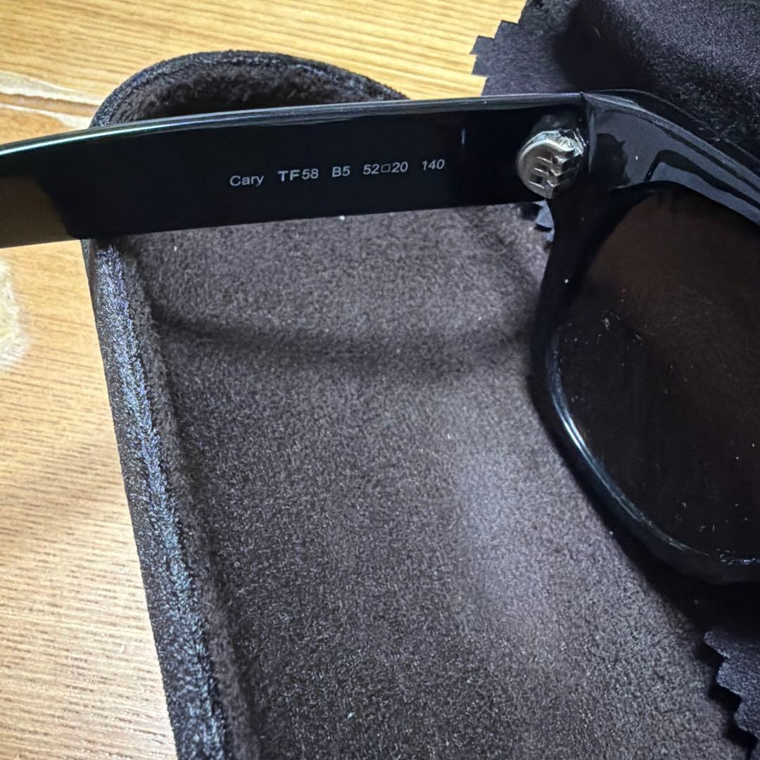 TOM FORD TF 58 ブラックサングラス