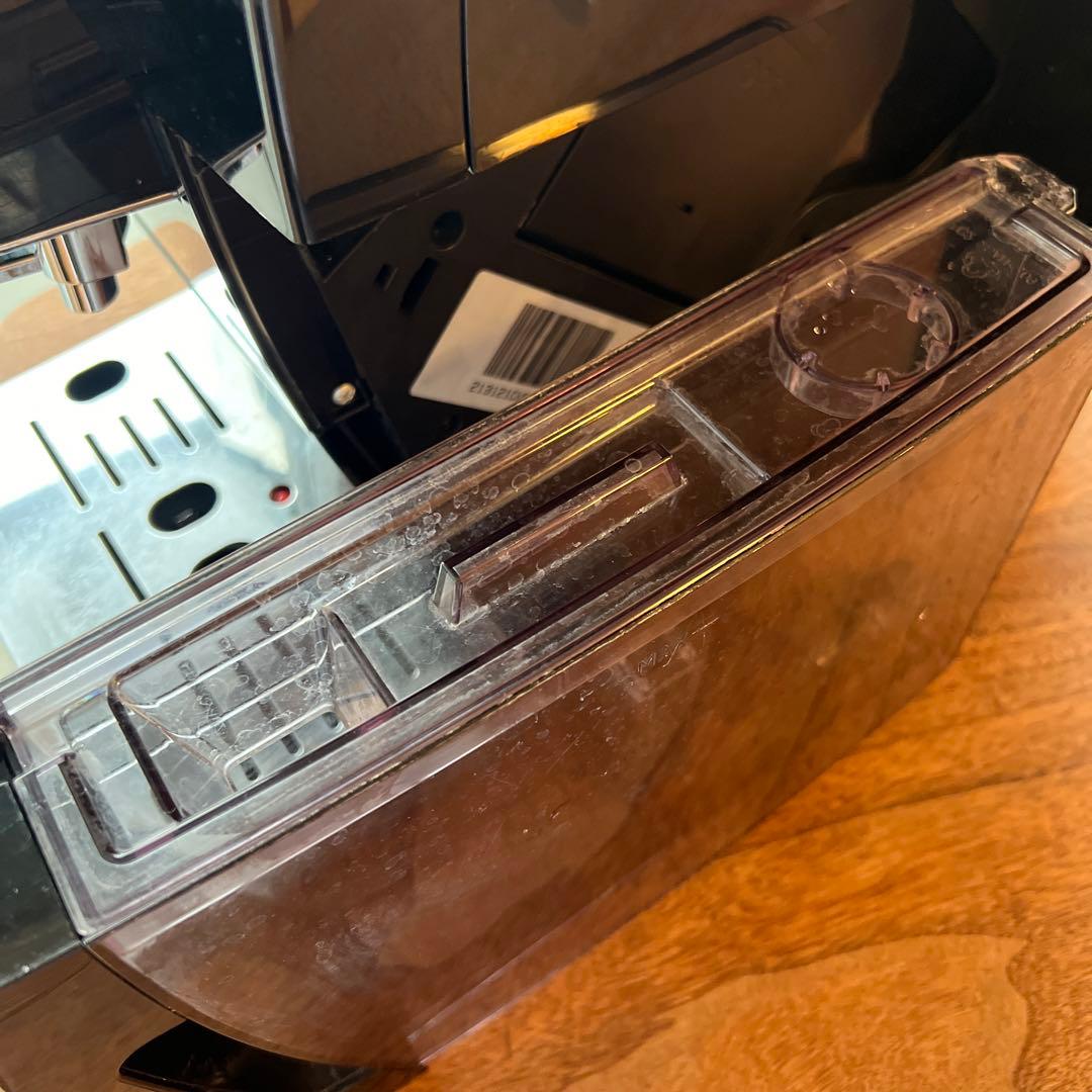 デロンギマグニフィカS コンパクト全自動エスプレッソマシン　ECAM23120