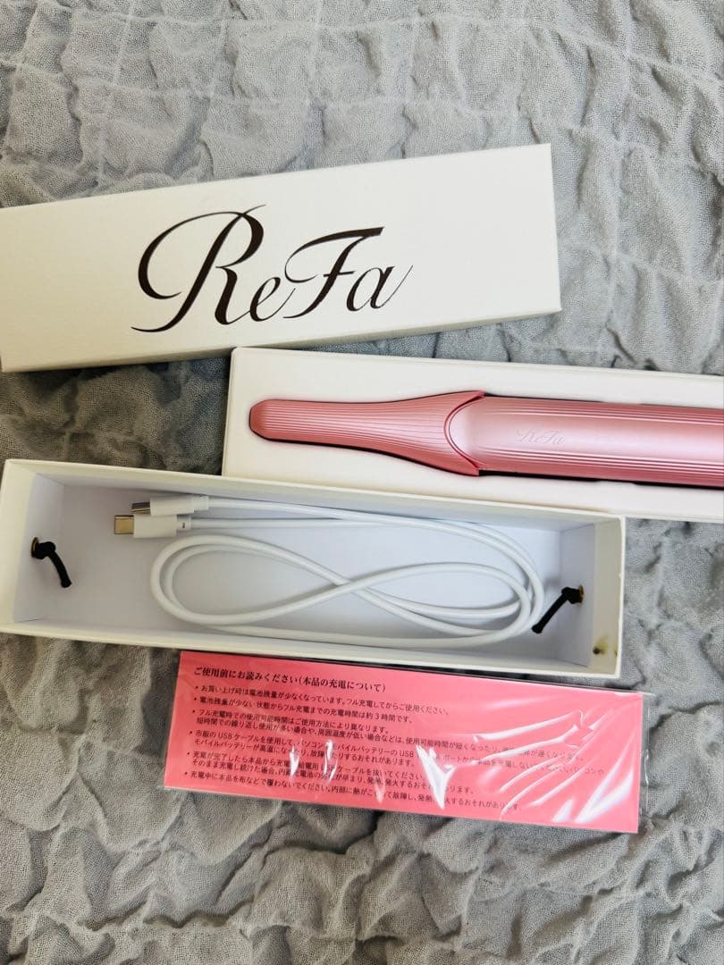【超美品/ほぼ新品】リファフィンガーアイロン ST ピンク