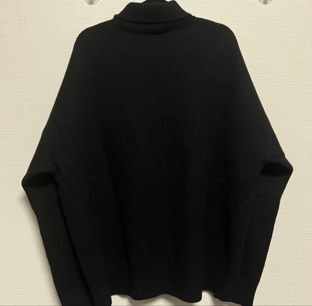 ami タートルネックニット 黒 ハート刺繍　XL