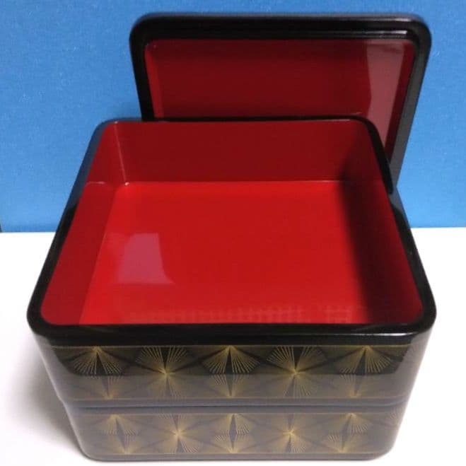 輪島塗 6.5寸二段重箱 布着本堅地　沈金 亀甲松葉 美品