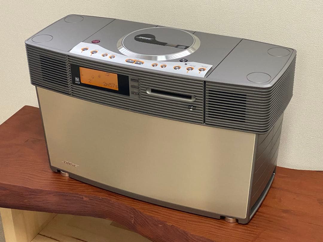 美品　BOSE VIA リモコンその他付属あり　CD MD 問題なし