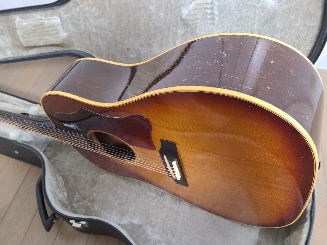 《値下げ中》Gibson J-45 ヴィンテージ　ナローネック