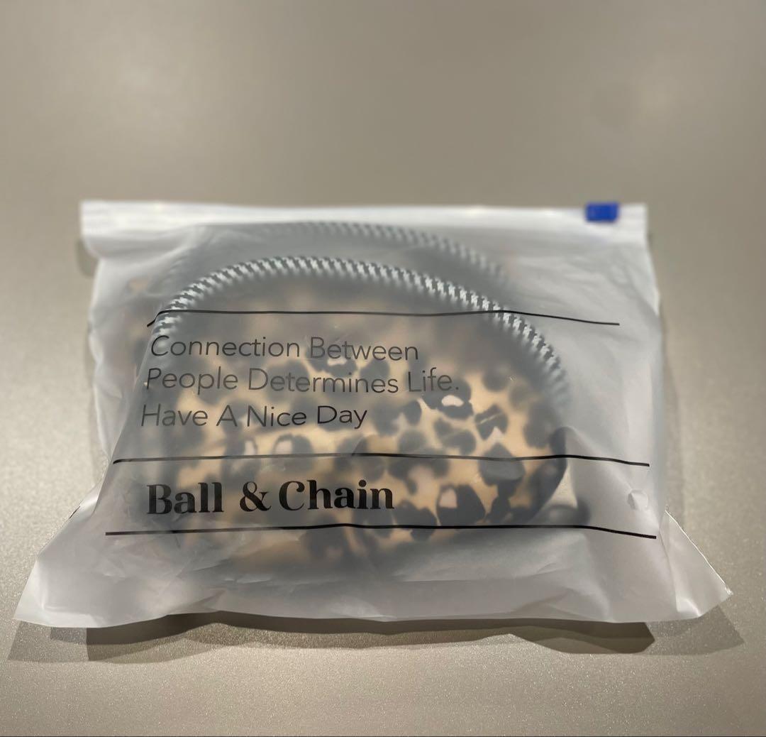 ボールアンドチェーン　ハローキティ　レオパード柄　ヒョウ柄　Mサイズ