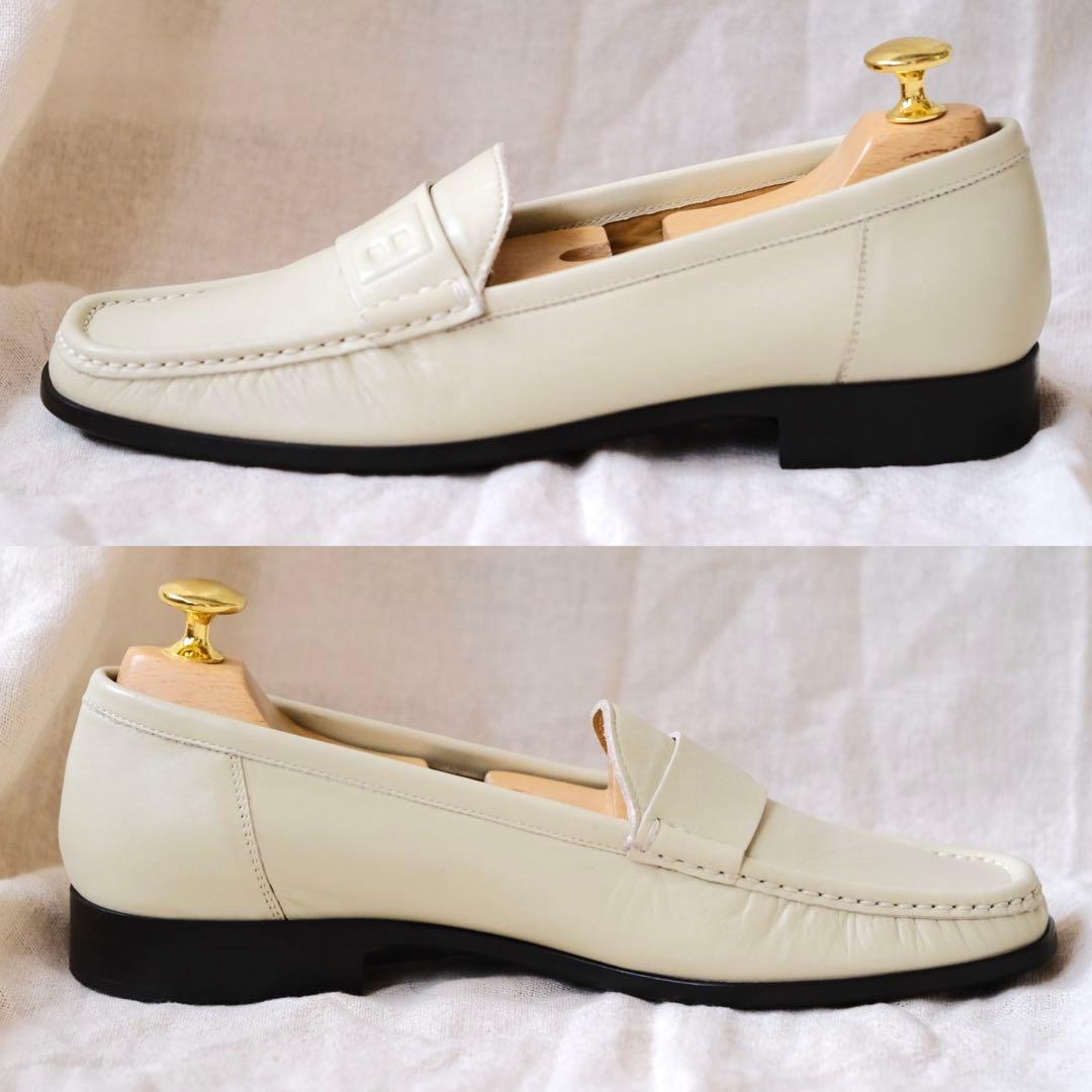 極美品BALLYバリーロゴアイボリーカーフスクエアローファー38EU/75US
