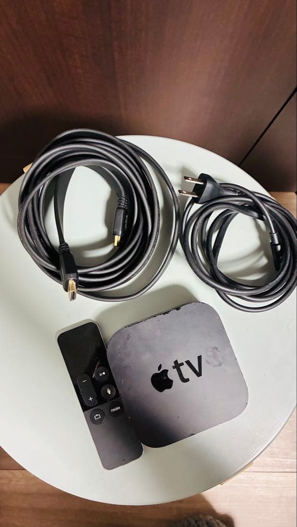 Apple TV HD (第4世代) 32GB / HDMIケーブル付き