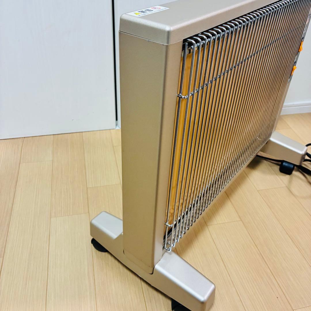 サンルミエ　Sunlumie 遠赤外線暖房器　E800LS キュート