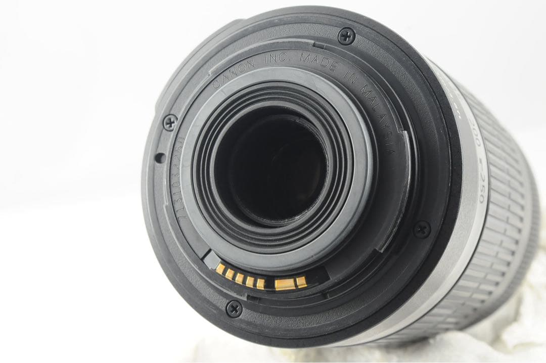 ❤️お出かけに❤️手振れ補正付き❤️Canon EF-S 55-250 IS