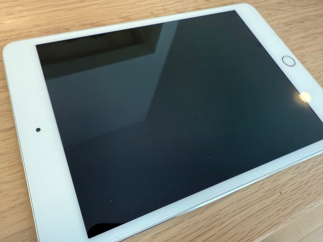 iPad mini4 スペースグレー 64GB