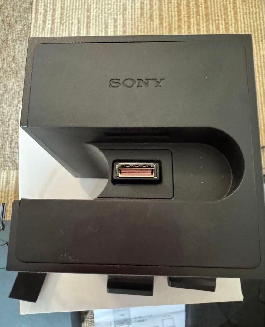 超美品 未使用 SONY BCR-NWH10 Walkman専用クレードル