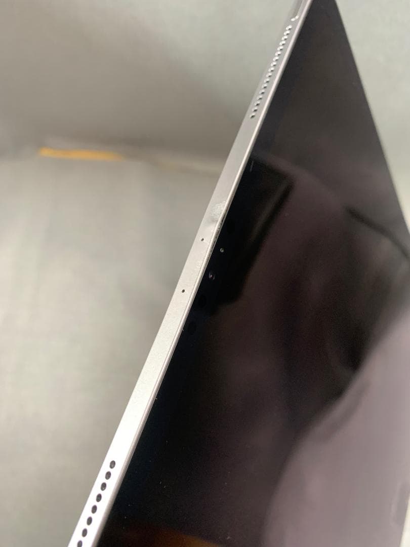 中古 iPad Pro 12.9インチ 第3世代 256GB Wi-Fi版