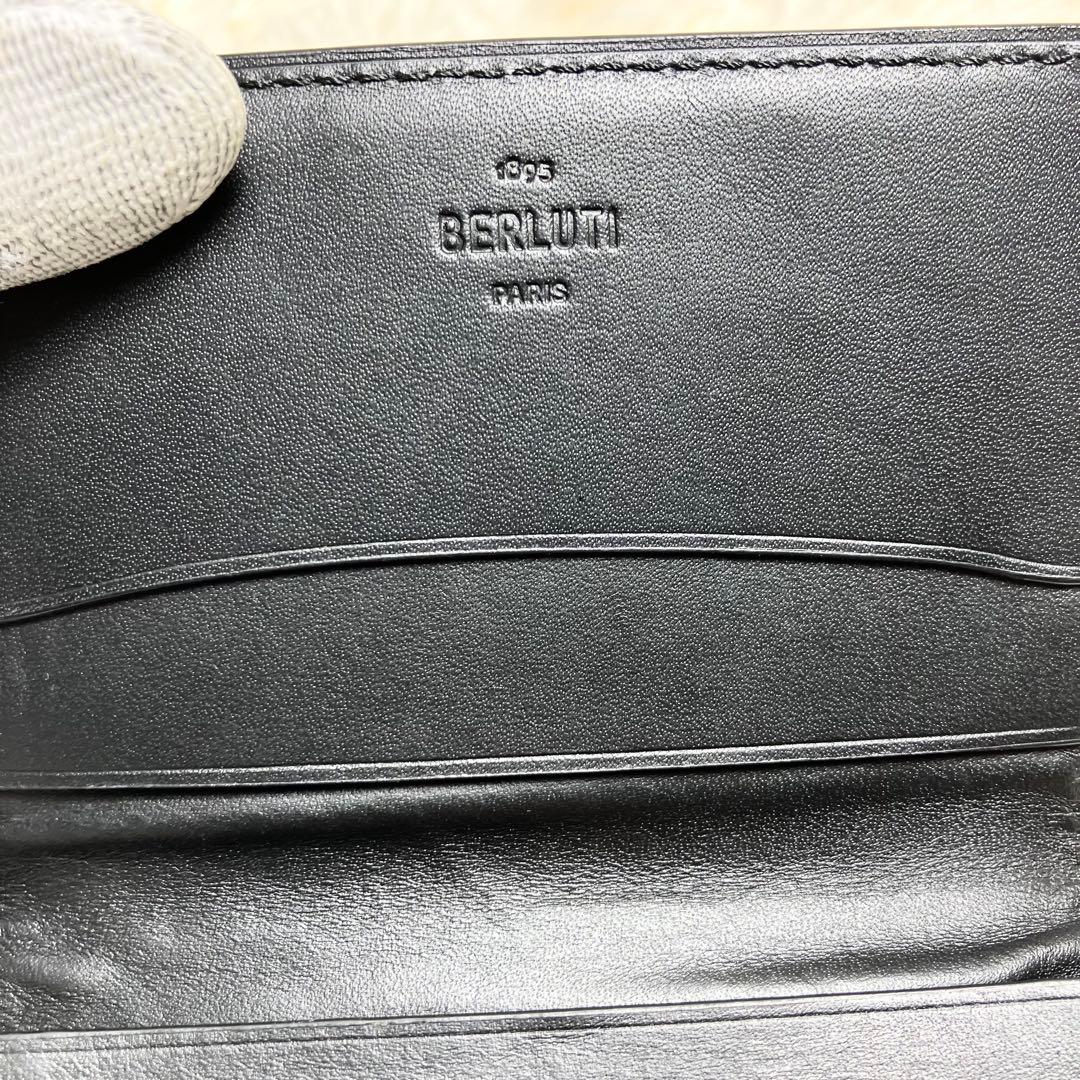 【極美品】 ベルルッティ 名刺入れ カリグラフィー 新ロゴ