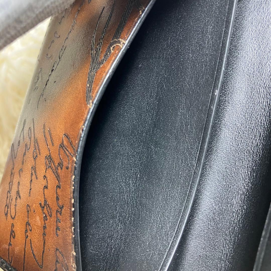 【極美品】 ベルルッティ 名刺入れ カリグラフィー 新ロゴ