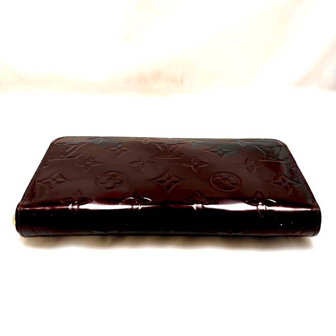 【極美品】 ルイヴィトン ヴェルニ アマラント ジッピーウォレット M93522