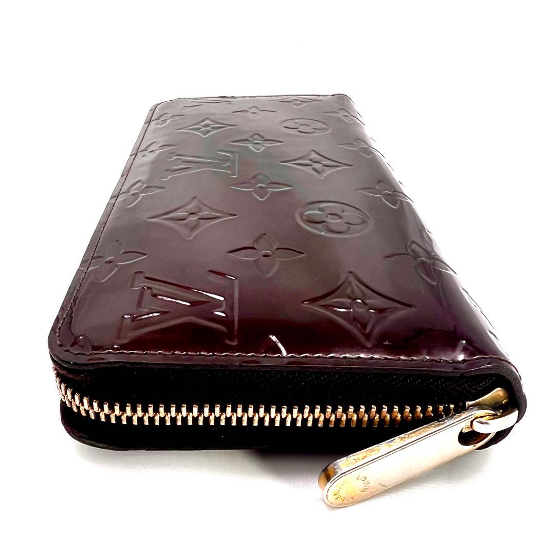 【極美品】 ルイヴィトン ヴェルニ アマラント ジッピーウォレット M93522
