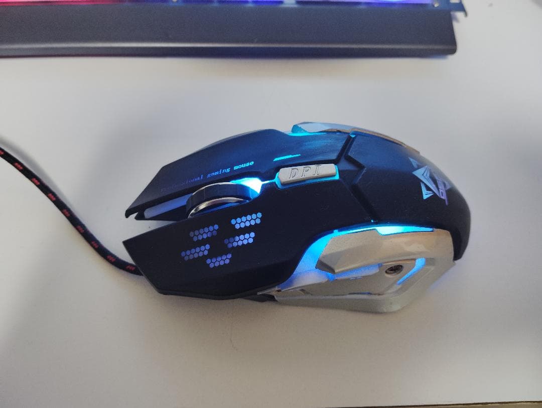 自作ゲーミングパソコン　8コア　i7 4790 マウス キーボード 付き