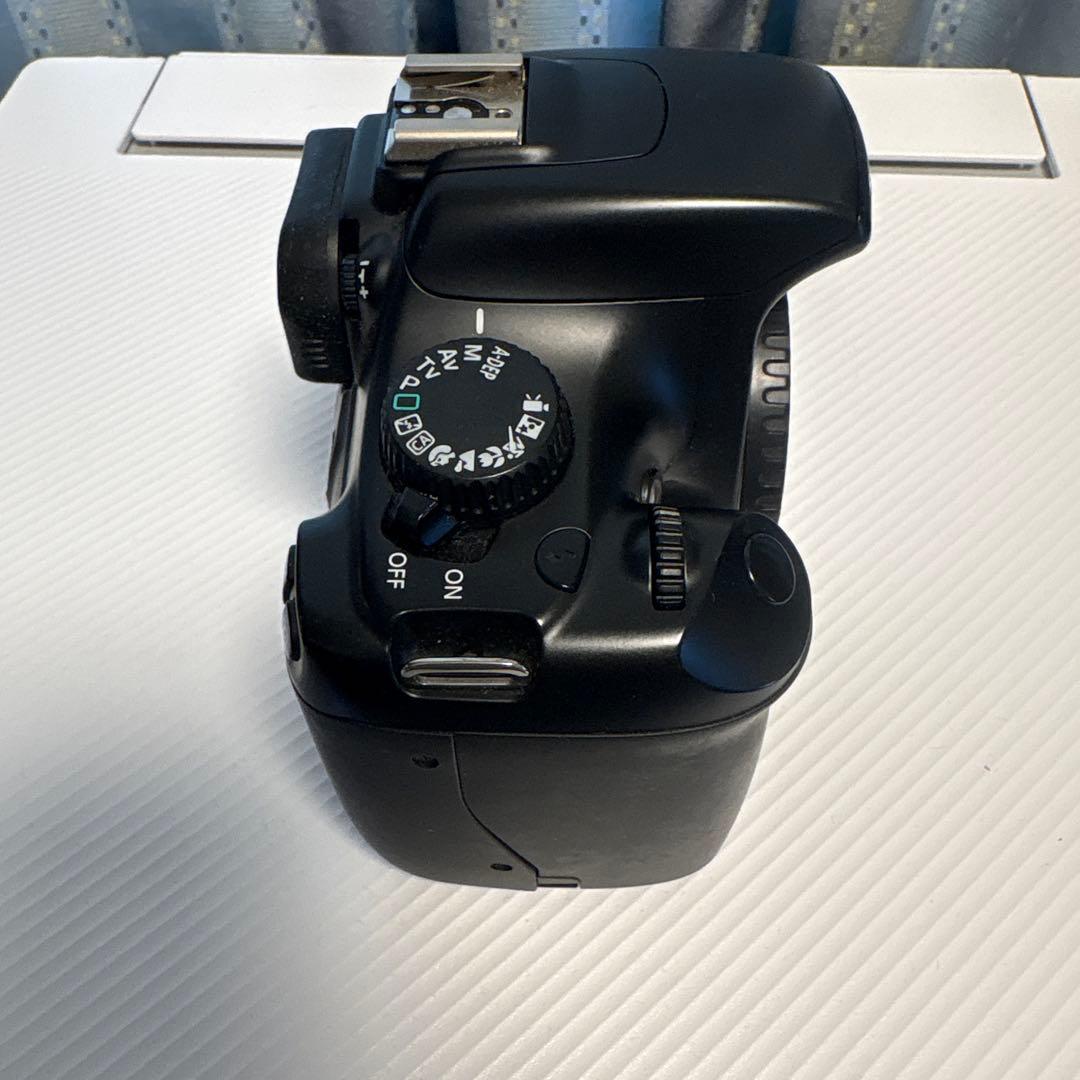 Canon EOS Kiss X50 デジタル一眼レフカメラ