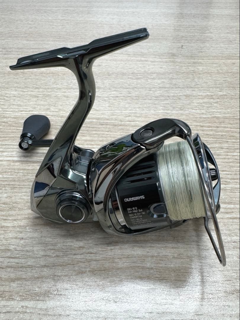 シマノ 22 ステラ 2500 SHG スピニングリール