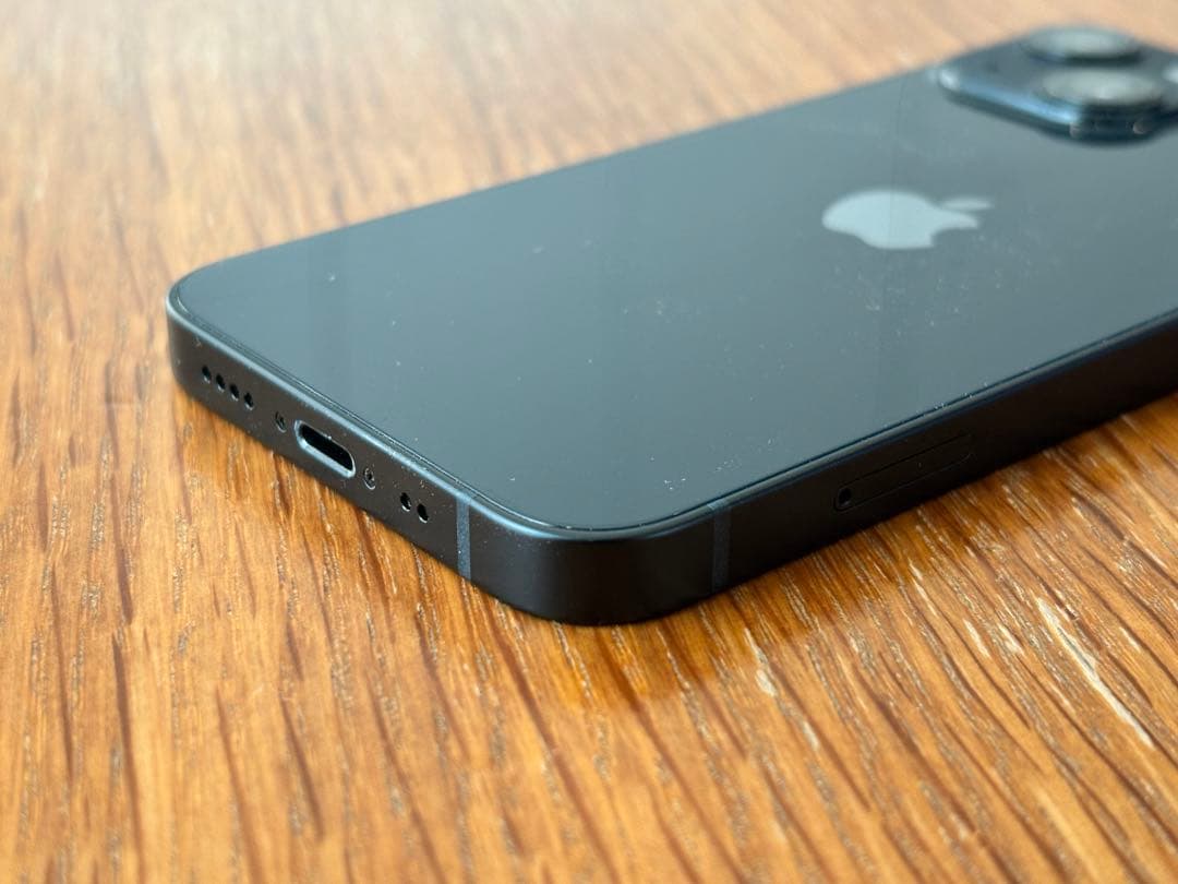 S*l様 iPhone13mini 128GB 完動品 元箱あり 人気のコンパク