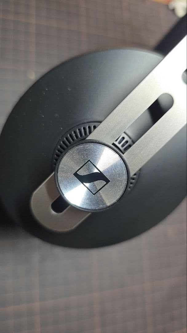 ヘッドホン Sennheiser MOMENTUM3 Wireless