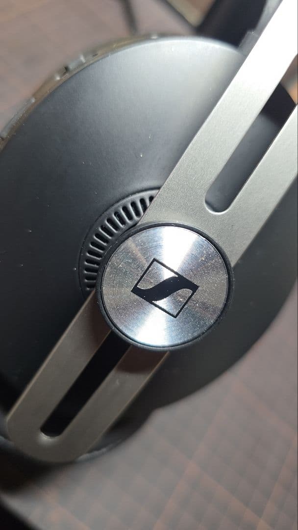 ヘッドホン Sennheiser MOMENTUM3 Wireless