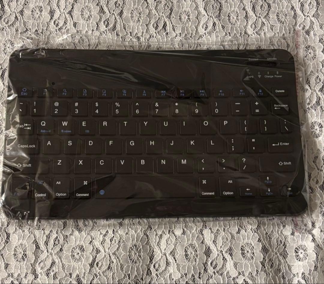 【新品】Android16 タブレット 10インチ Wi-Fi対応 7点付属付