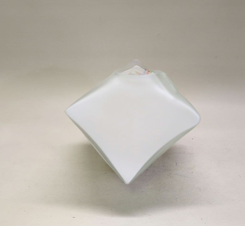 ガラス花器　サイコロ型　池坊好み　池坊花器