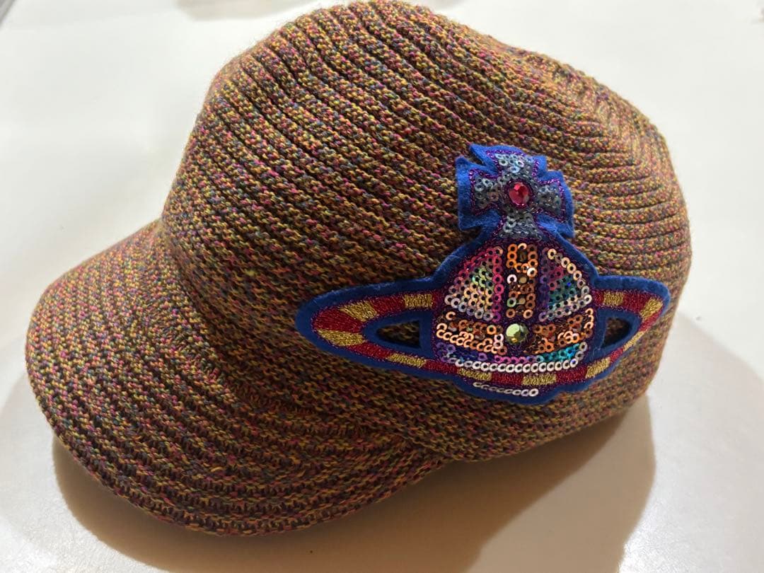 ヴィヴィアンウエストウッド　帽子　クロッシェ　キャスケット