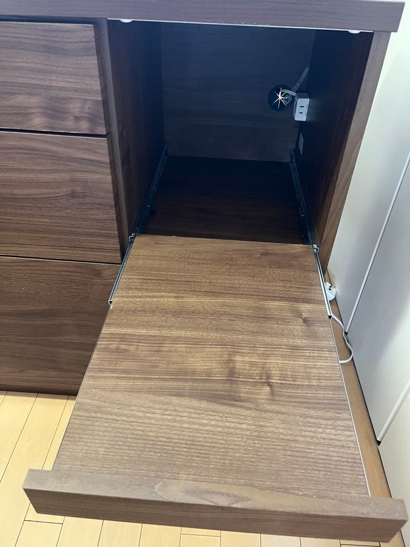 キッチンカウンター食器棚ステンレス天板