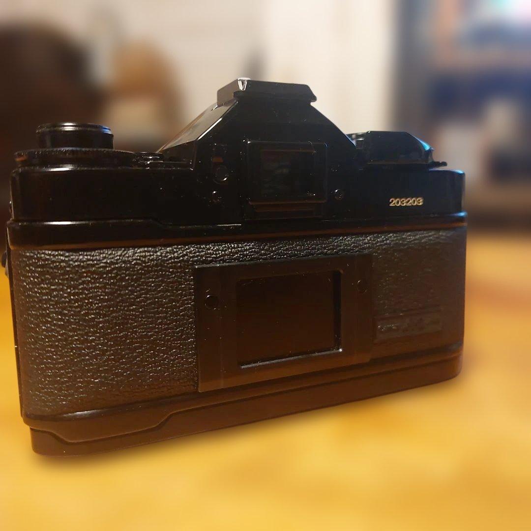 Canon A-1 フィルム一眼レフカメラ 50mmレンズ付き