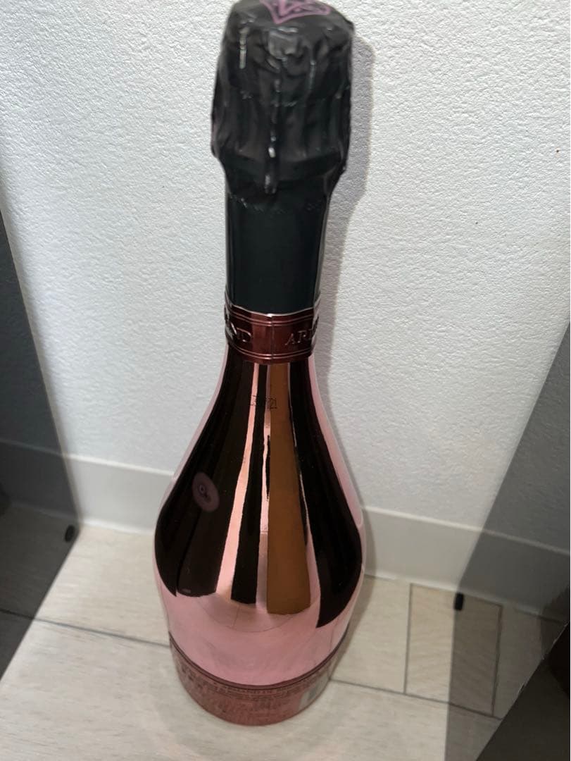 【値段交渉可】アルマンド　ロゼ　箱付き