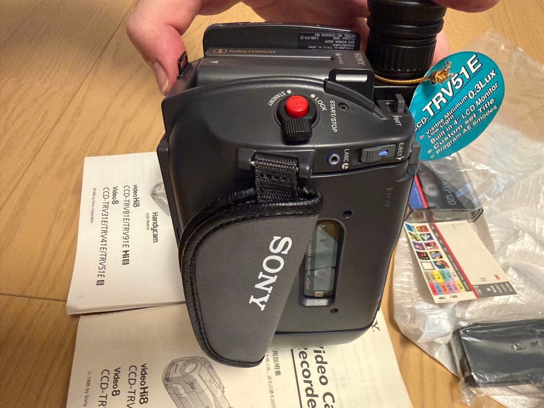 未使用SONY Handycam Vision CCD-TRV51E PAL式