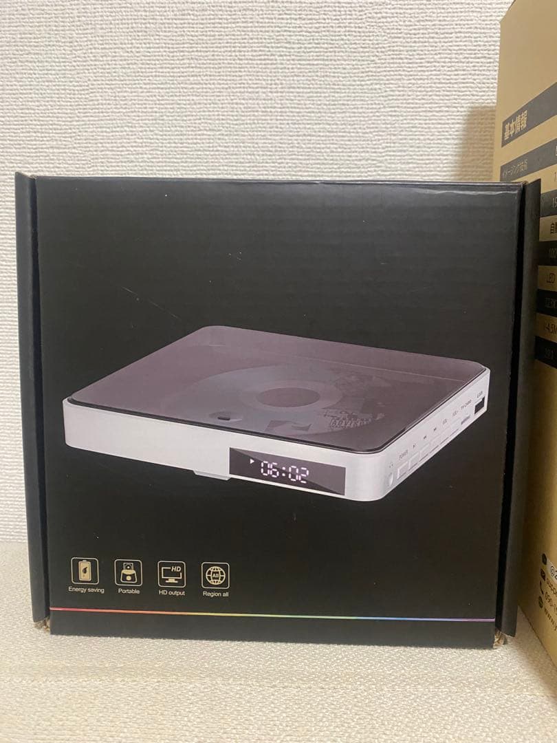 YOWICK プロジェクターと小型DVDプレーヤーのセット♫