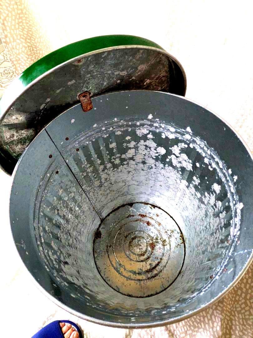 OBAKETISE ストライプデザイン ごみ箱 蓋付き3個セット(42リットル)