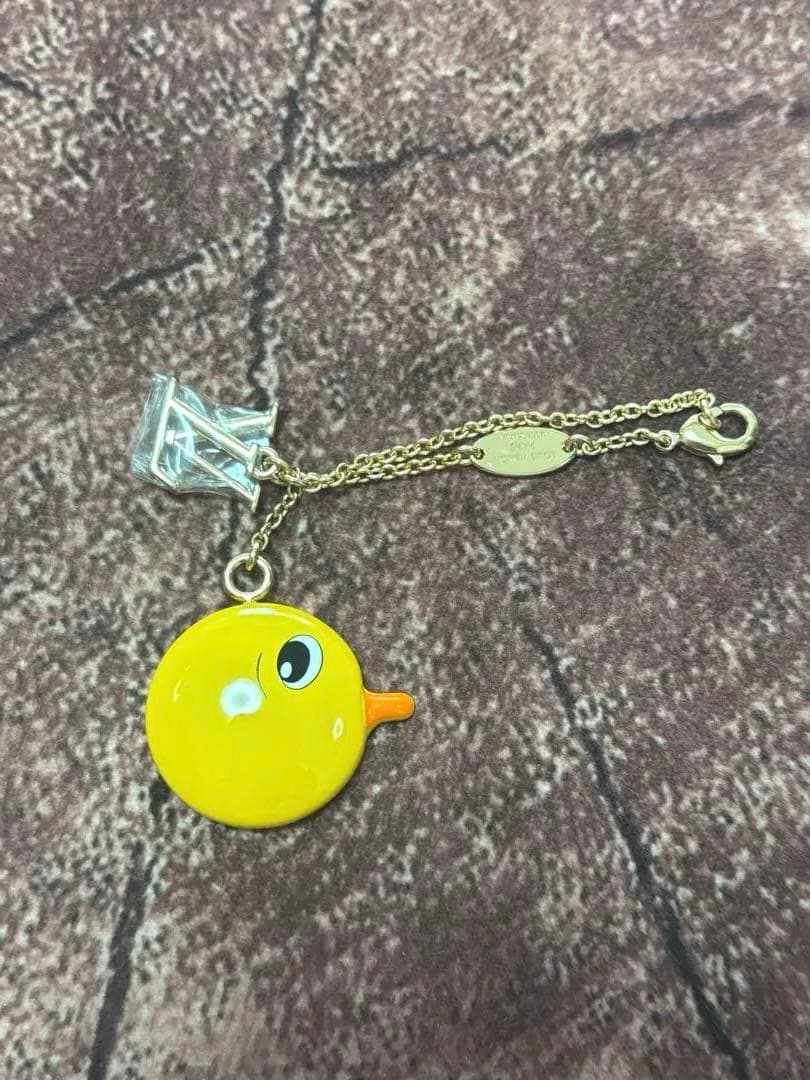 【限定品】新品未使用　ルイヴィトン　ひよこのチャーム　キーホルダー