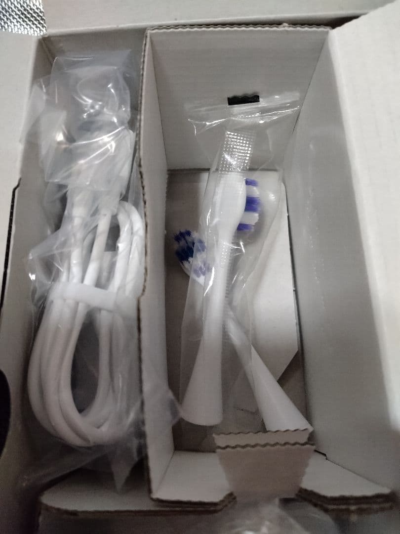 パナソニック　Panasonic　音波振動ハブラシ　ドルツ　EW-DP37-W