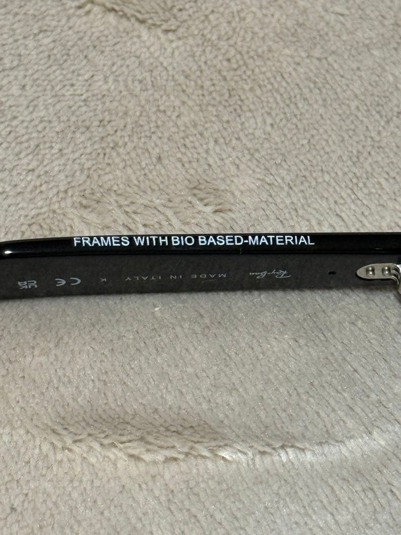 Ray-Ban RB0502S-Ｆフレームブラック　ライトブルーレンズ　新品