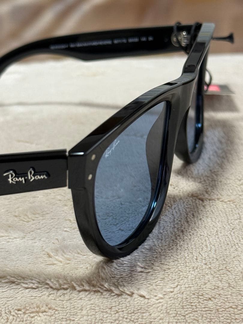 Ray-Ban RB0502S-Ｆフレームブラック　ライトブルーレンズ　新品