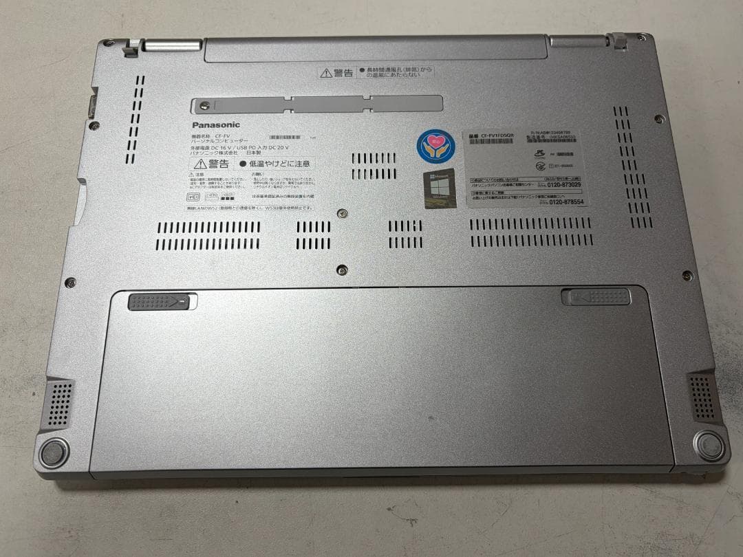 Let's note CF-FV1 14インチ i5 16G 256G