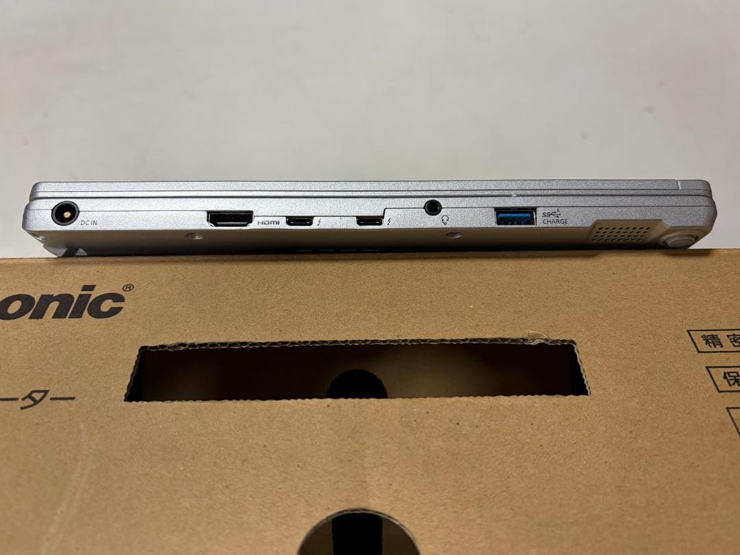 Let's note CF-FV1 14インチ i5 16G 256G