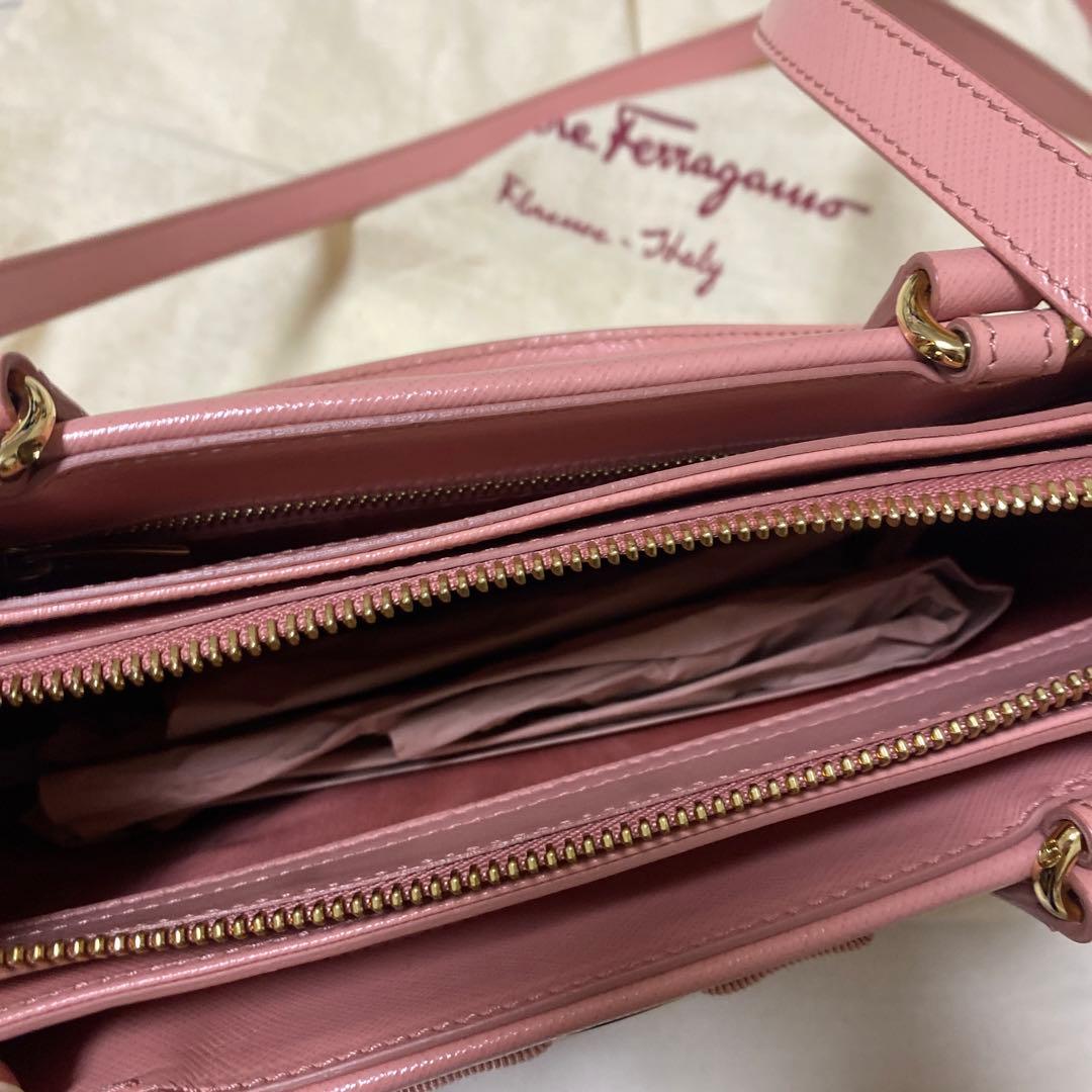 ❣️フエラガモバッグ3wayタイプ❣️値下げしました❣️限定価格