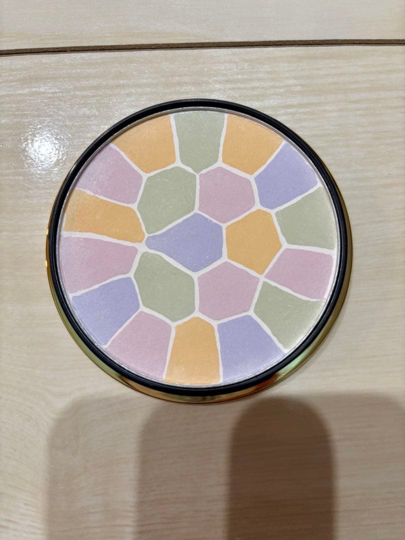 エレガンス ラプードル オートニュアンス リクスィーズ (フェイスパウダー）