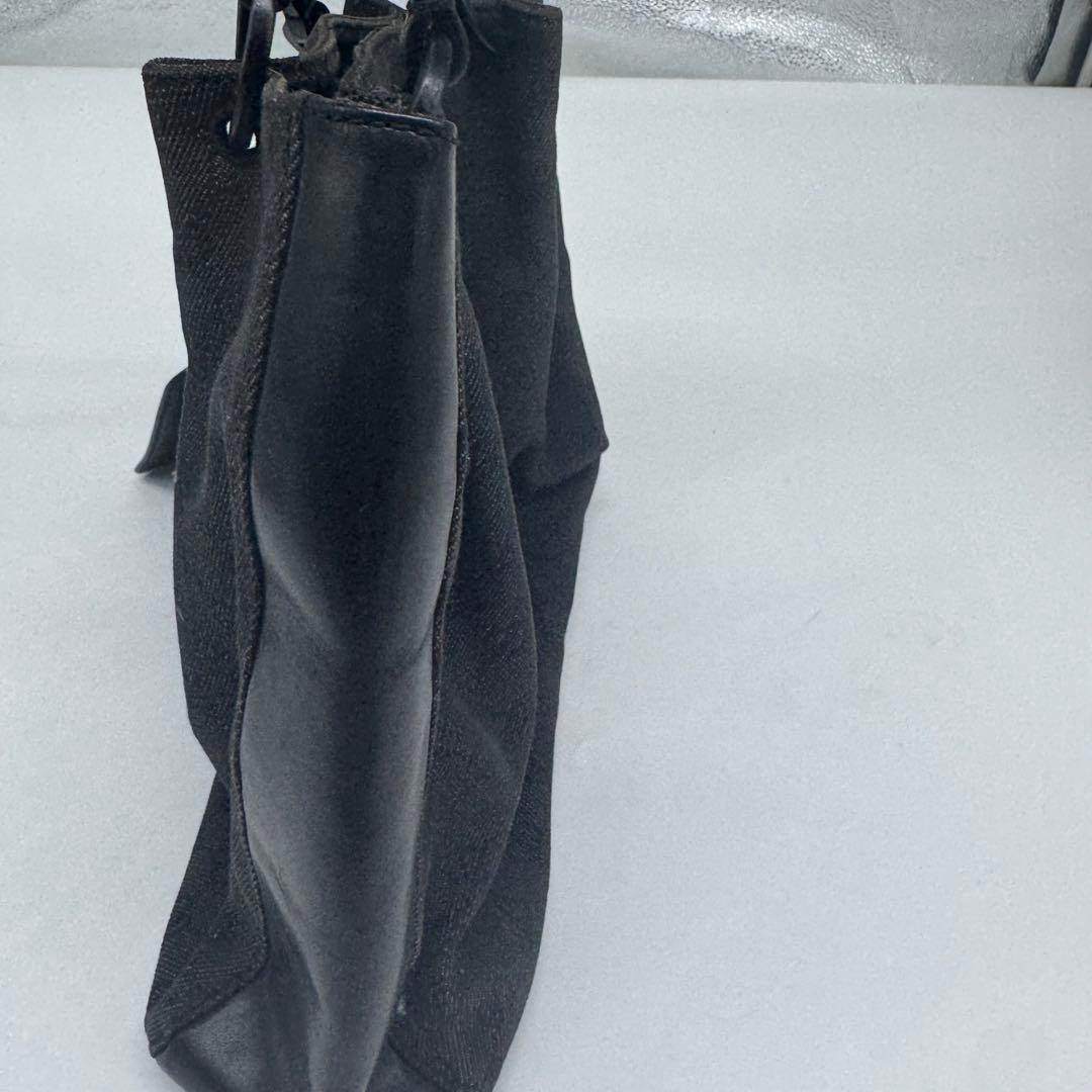 【匿名配送】　グッチ　ハンドバッグ　トートバッグ　GG柄　ポーチ付