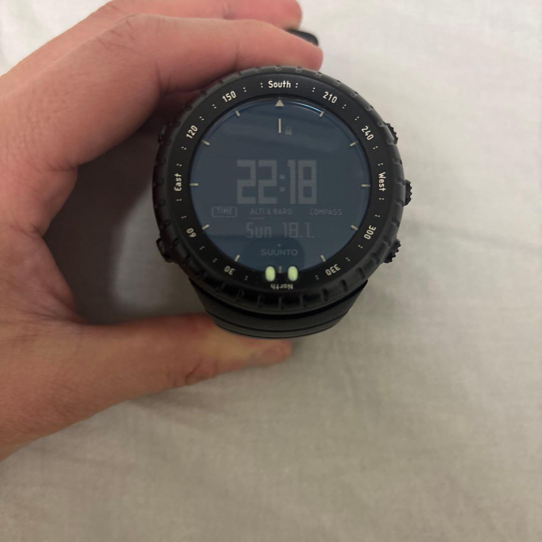 SUUNTO CORE アウトドアウォッチ ブラック