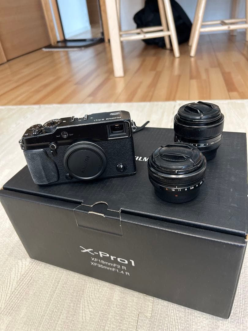 最終値下げFUJIFILM X-Pro1 ダブル単焦点レンズキット(おまけ付き)