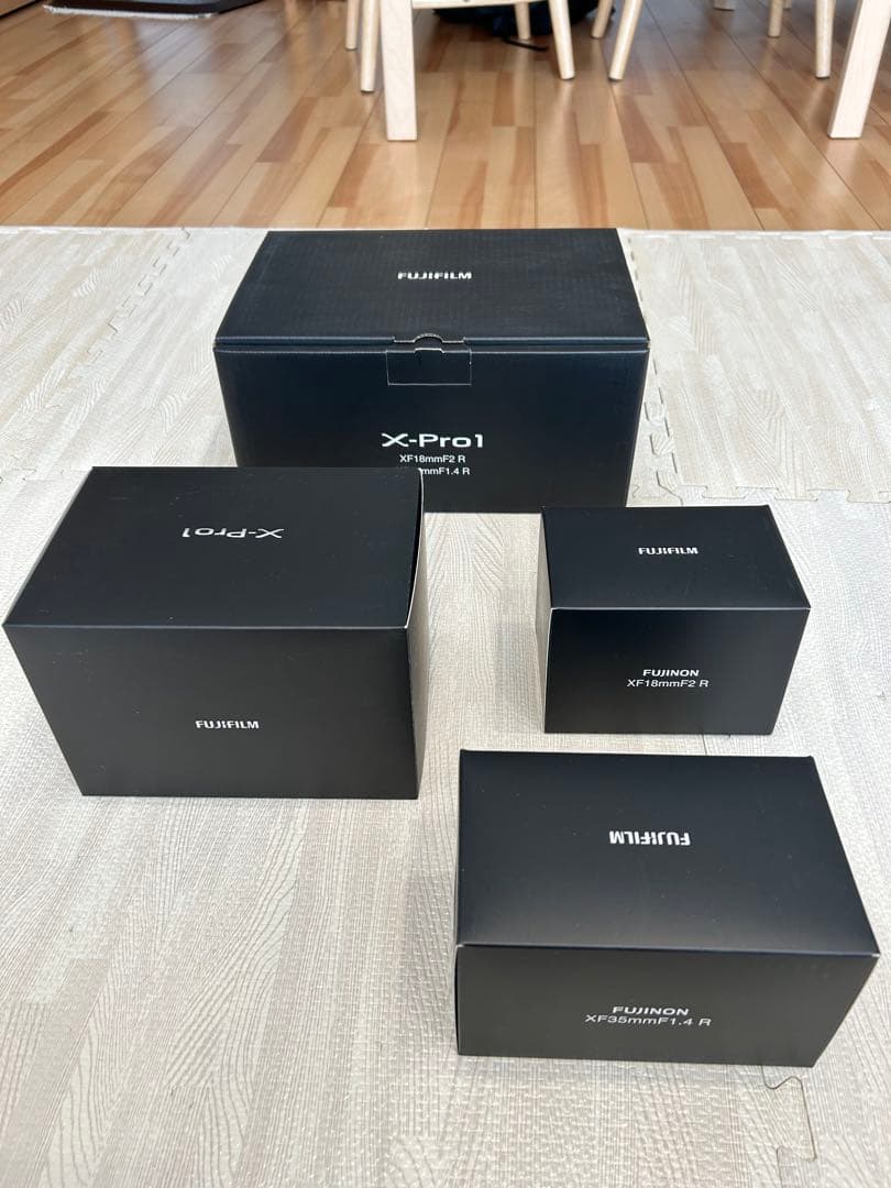 最終値下げFUJIFILM X-Pro1 ダブル単焦点レンズキット(おまけ付き)