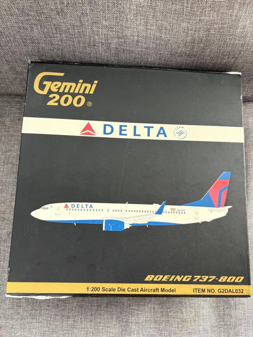 1/200 Gemini 200 DELTA / デルタ航空 B737-800