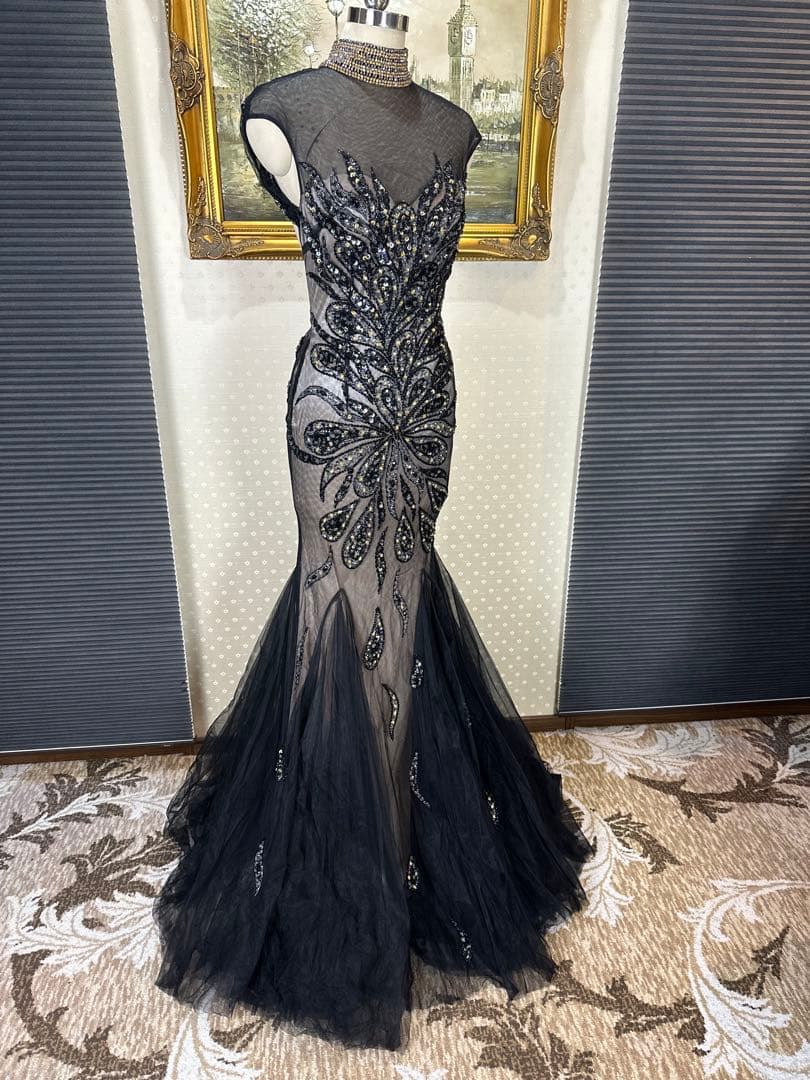 JAVANI☆エレガントなブラックビーズ刺繍ドレス